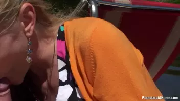 Blowjob Cruisin' Through The City Screencap 46 on sinx.preview.netperv.com