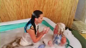 Inflatable Pool Wetlook Fun Screencap 64 on sinx.preview.netperv.com