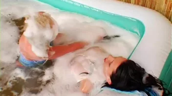 Inflatable Pool Wetlook Fun Screencap 65 on sinx.preview.netperv.com