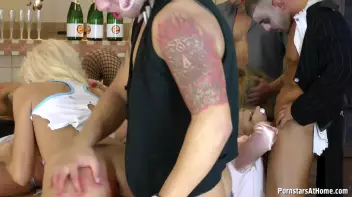 Zombie Freak Fuckers Part 1 Screencap 35 on sinx.preview.netperv.com