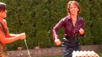 Sticky, Messy Egg Fight Screencap 23 on sinx.preview.netperv.com