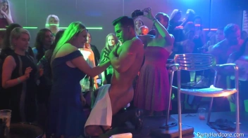 Party Hardcore Gone Crazy Vol. 42 Single Cut: Part 2 - Cam 1 Screencap 18 on sinx.preview.netperv.com