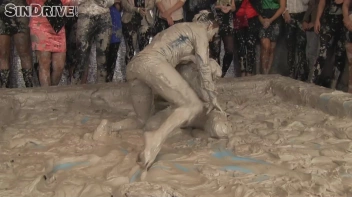 Muddy Wrestling: Regina vs. Kirsten Plant Screencap 60 on sinx.preview.netperv.com