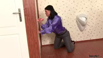 Kety's Insane Pearl Necklace Screencap 9 on sinx.preview.netperv.com