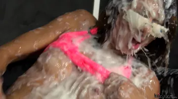 Magic Glasses Let Her See Spunk In 3D! Screencap 79 on sinx.preview.netperv.com