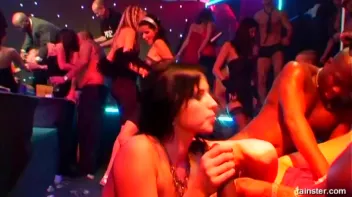 Pussy Casino Part 5 - Cam 1 Screencap 104 on sinx.preview.netperv.com