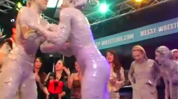 Gia vs. Katy Screencap 72 on sinx.preview.netperv.com