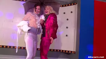 Wet Photo Shoot 80s Style Screencap 25 on sinx.preview.netperv.com