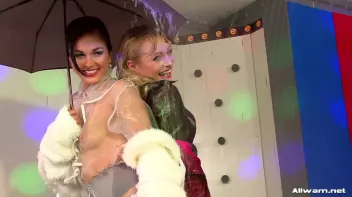 Wet Photo Shoot 80s Style Screencap 33 on sinx.preview.netperv.com