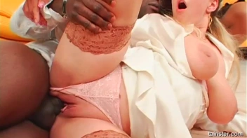 Yellow Golden Delicious Pissy Goodness: Wow. Screencap 44 on sinx.preview.netperv.com