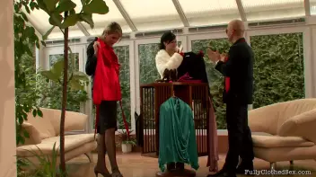 The Fashion Guru Screencap 16 on sinx.preview.netperv.com