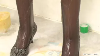 Kylie Joins The Wetlook Party Screencap 118 on sinx.preview.netperv.com