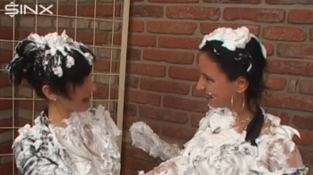 Wet And Messy Shaving Foam Fun Screencap 67 on sinx.preview.netperv.com