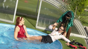 Latest deal - The Messed Up Fashion Shoot