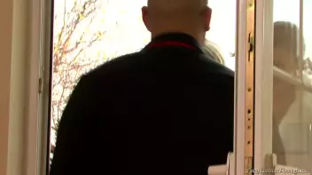 The Fashion Guru Screencap 8 on sinx.preview.netperv.com