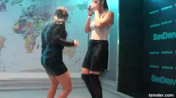 Wet amateur babes go wild Screencap 34 on sinx.preview.netperv.com