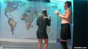 Wet amateur babes go wild Screencap 41 on sinx.preview.netperv.com