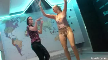 Wet amateur babes go wild Screencap 56 on sinx.preview.netperv.com