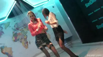 Wet amateur babes go wild Screencap 60 on sinx.preview.netperv.com