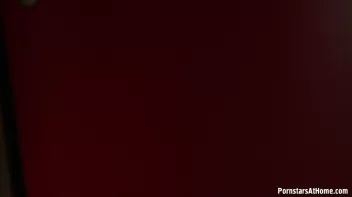 No Need To Leave The Bar With This Babe! Screencap 25 on sinx.preview.netperv.com