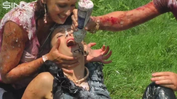 WAM Whip Cream Fun Screencap 88 on sinx.preview.netperv.com
