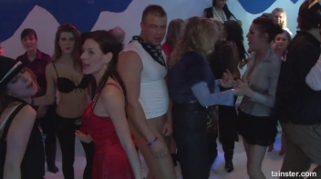 Winter WonderBang Part 3 - Cam 3 Screencap 86 on sinx.preview.netperv.com