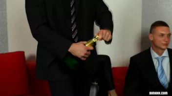 Bisexual Bunnies In Wedding Heat Part 1 Screencap 18 on sinx.preview.netperv.com