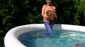 This Cowgirl Swallows Cum With Pride Screencap 56 on sinx.preview.netperv.com