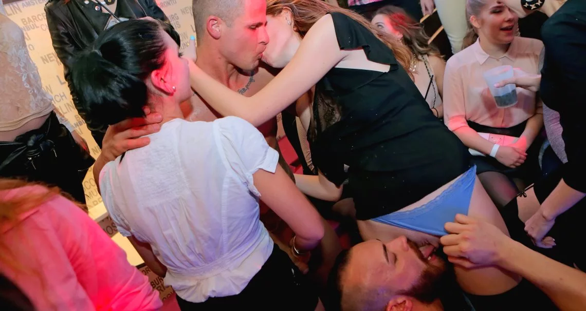 Party Hardcore Gone Crazy Vol. 33 Part 4 - Main Edit on sinx.preview.netperv.com