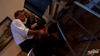 At the Hotel Bar Screencap 20 on sinx.preview.netperv.com