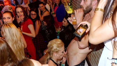 Latest deal - Party Hardcore Gone Crazy Vol. 41 Single Cut: Part 1 - Cam 4