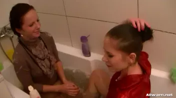 Beauties In The Tub In Fully Clothed Scrub-Down Screencap 51 on sinx.preview.netperv.com