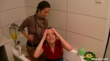 Beauties In The Tub In Fully Clothed Scrub-Down Screencap 54 on sinx.preview.netperv.com