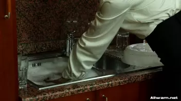 Sweet And Nasty With The Plumber Screencap 5 on sinx.preview.netperv.com