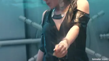 Sweet girls getting the wetlook Screencap 24 on sinx.preview.netperv.com