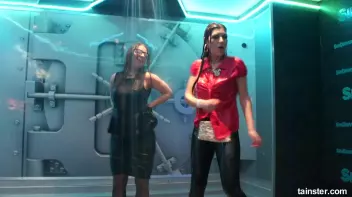 Sweet girls getting the wetlook Screencap 38 on sinx.preview.netperv.com