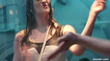 Sweet girls getting the wetlook Screencap 57 on sinx.preview.netperv.com