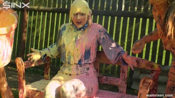 Babes Painting Project Gets Messy Screencap 40 on sinx.preview.netperv.com