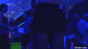 Spring Break Blow-Out Part 3 - Cam 4 Screencap 33 on sinx.preview.netperv.com