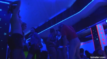 Spring Break Blow-Out Part 3 - Cam 4 Screencap 36 on sinx.preview.netperv.com