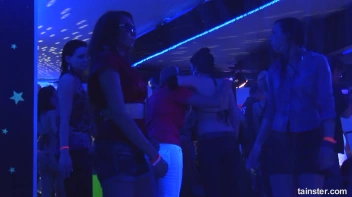 Spring Break Blow-Out Part 3 - Cam 4 Screencap 76 on sinx.preview.netperv.com