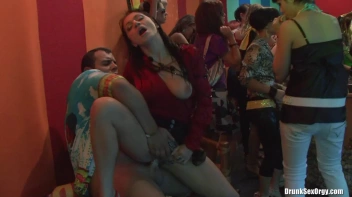 Bikini Beach Balls Part 2 - Cam 3 Screencap 62 on sinx.preview.netperv.com