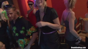 Bikini Beach Balls Part 2 - Cam 3 Screencap 26 on sinx.preview.netperv.com