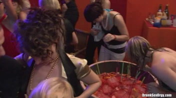 Bikini Beach Balls Part 2 - Cam 3 Screencap 43 on sinx.preview.netperv.com