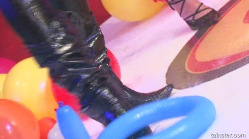 Gash Gamblers Part 5 - Cam 4 Screencap 85 on sinx.preview.netperv.com