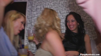 Party Hardcore Vol. 71 Part 5 - Cam 4 Screencap 84 on sinx.preview.netperv.com