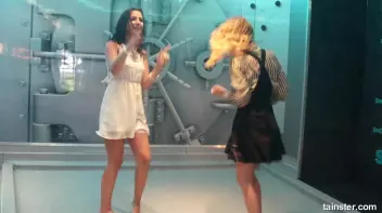 Secretaries dripping wet  Screencap 35 on sinx.preview.netperv.com