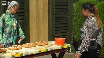 Messy Outdoor Food Fight For Glamour Babes Screencap 4 on sinx.preview.netperv.com