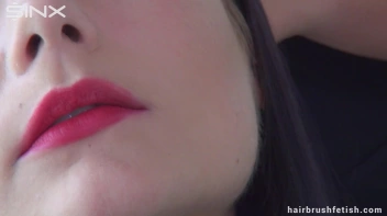 Sexy brunette gets her hair brushed to perfection Screencap 42 on sinx.preview.netperv.com