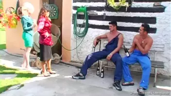 Piss Action Crosses All Social Classes! Screencap 4 on sinx.preview.netperv.com